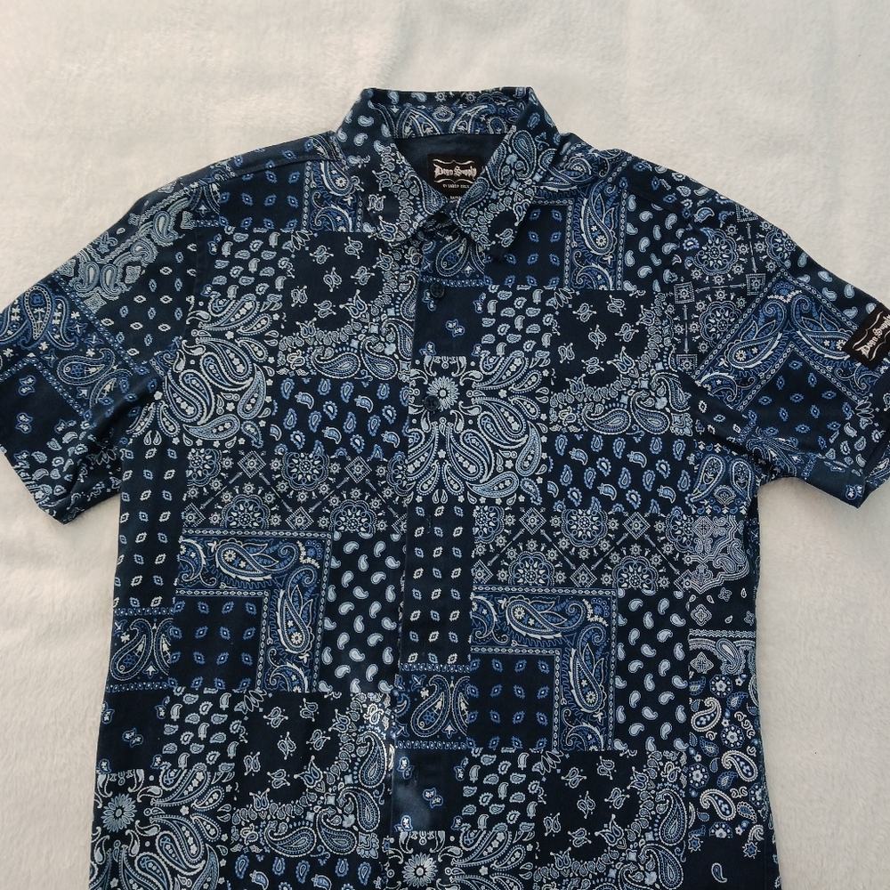 Snoop Dogg Blue Paisley Casual Button Down Shirt